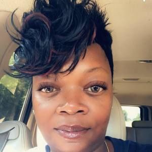 Meet your Posher, Teresa